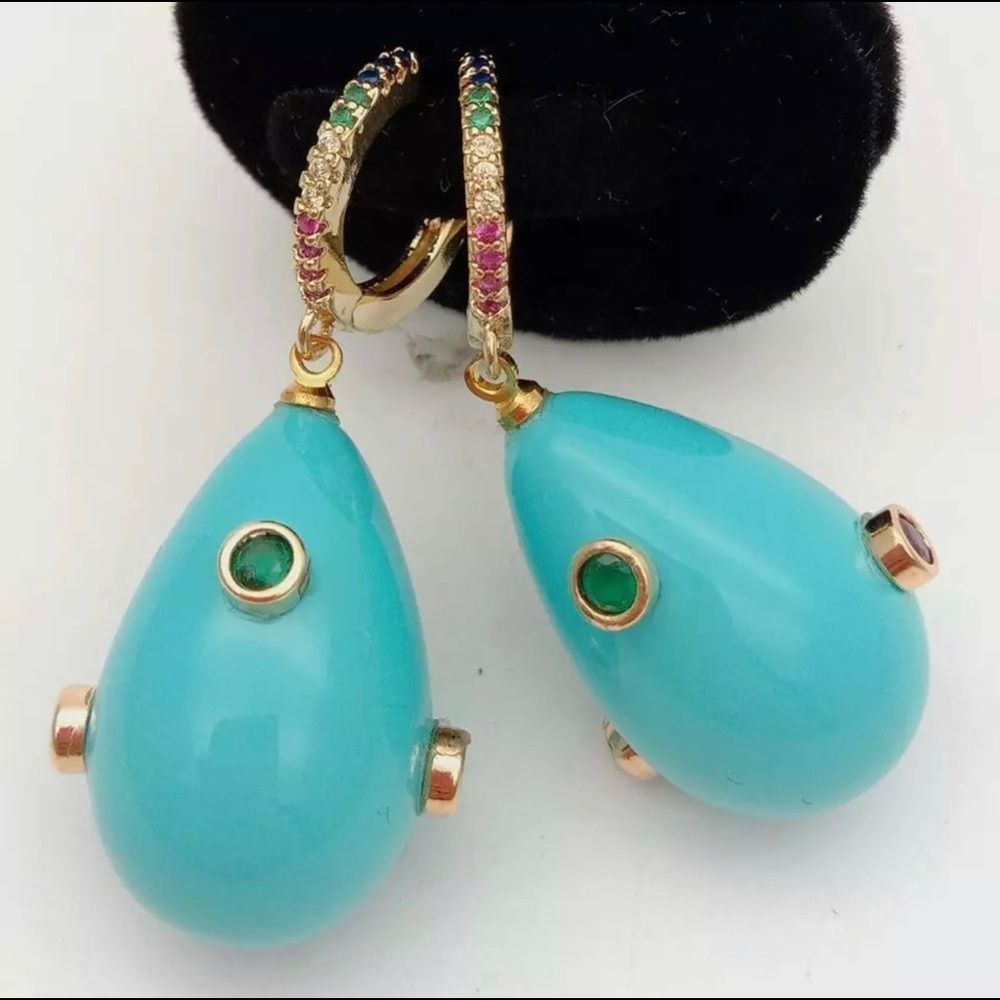 Turquoise/Gold Color Costume Tear Drop Earrings